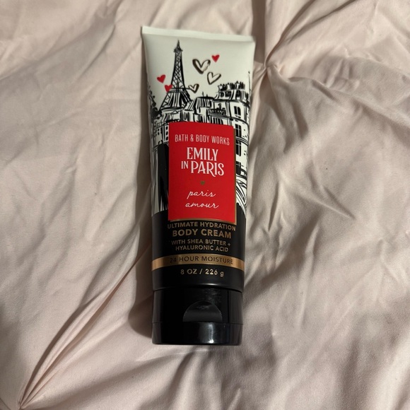 Bath & Body Works Other - FLASH SALE ✨ Bath & Body Works Emily in Paris “Paris Amour” Body Cream